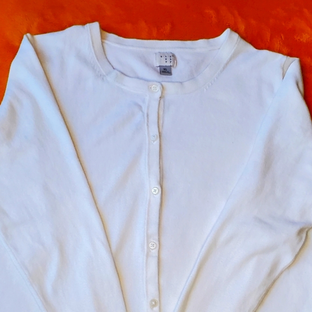A New Day white long sleeve cardigan sz XL